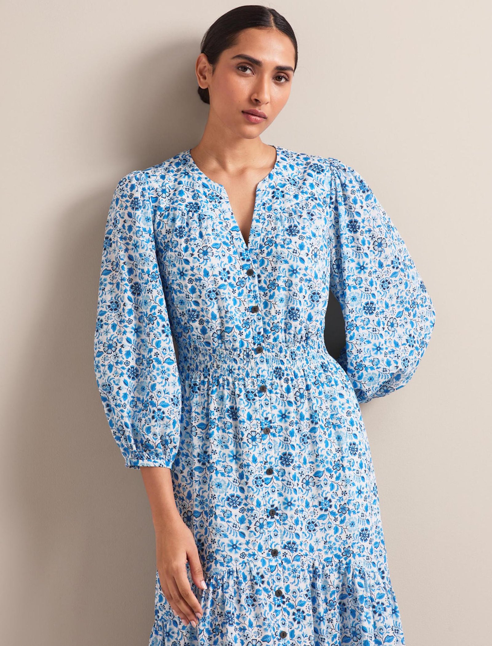 Aspen Cotton Blend Maxi Dress - White Blue Ditsy Carnation Print - Image 8